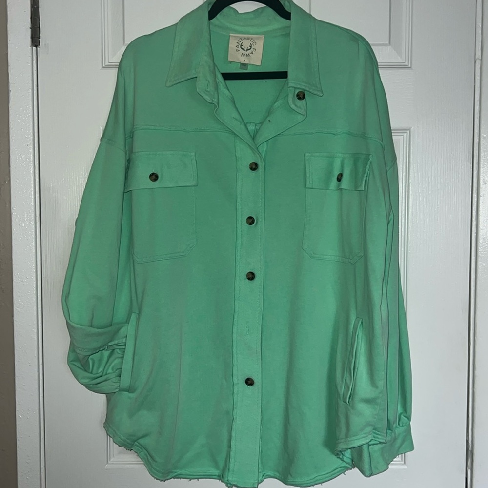Cute NWOT shacket